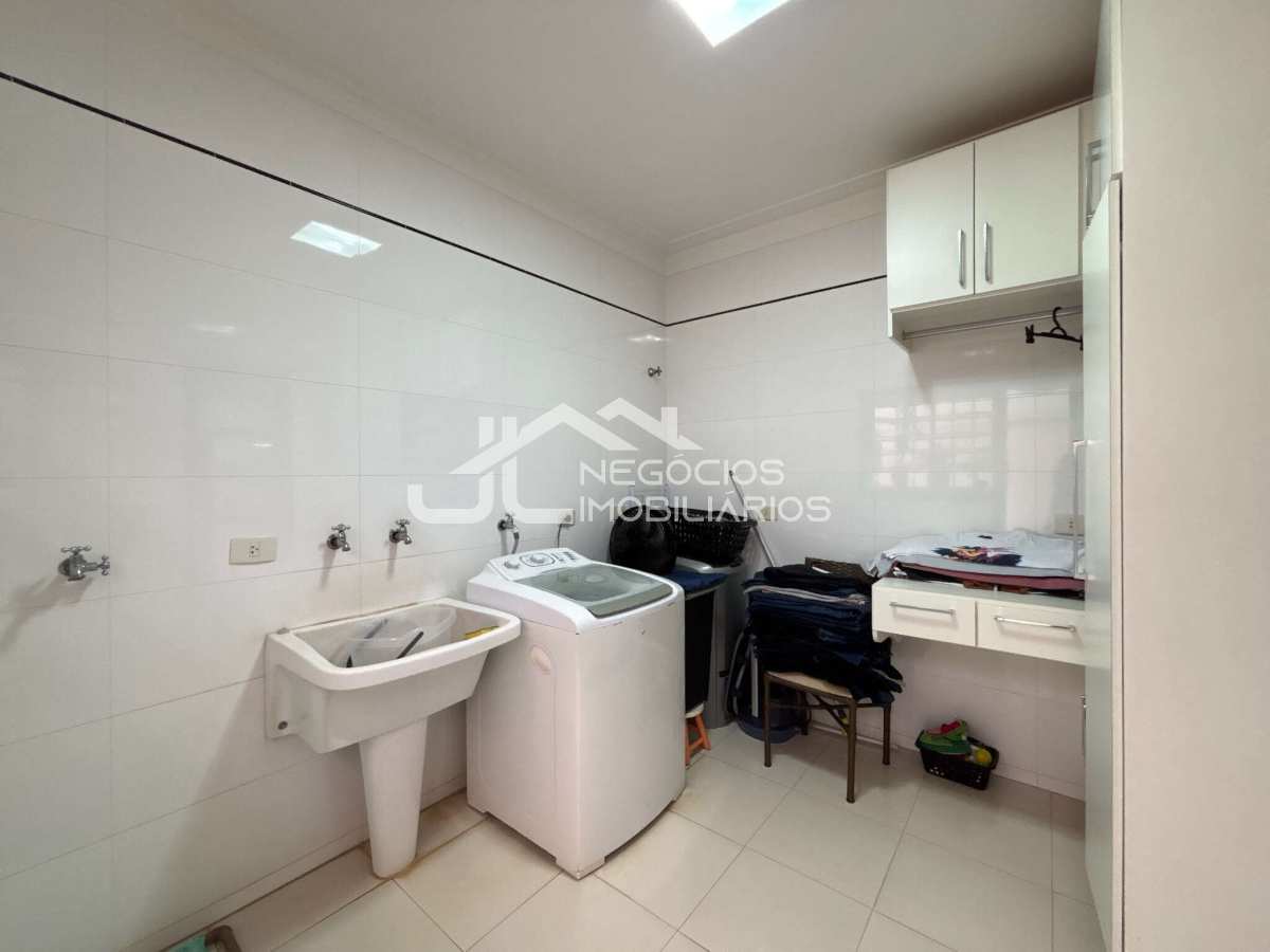 Casa, 3 quartos, 320 m² - Foto 13