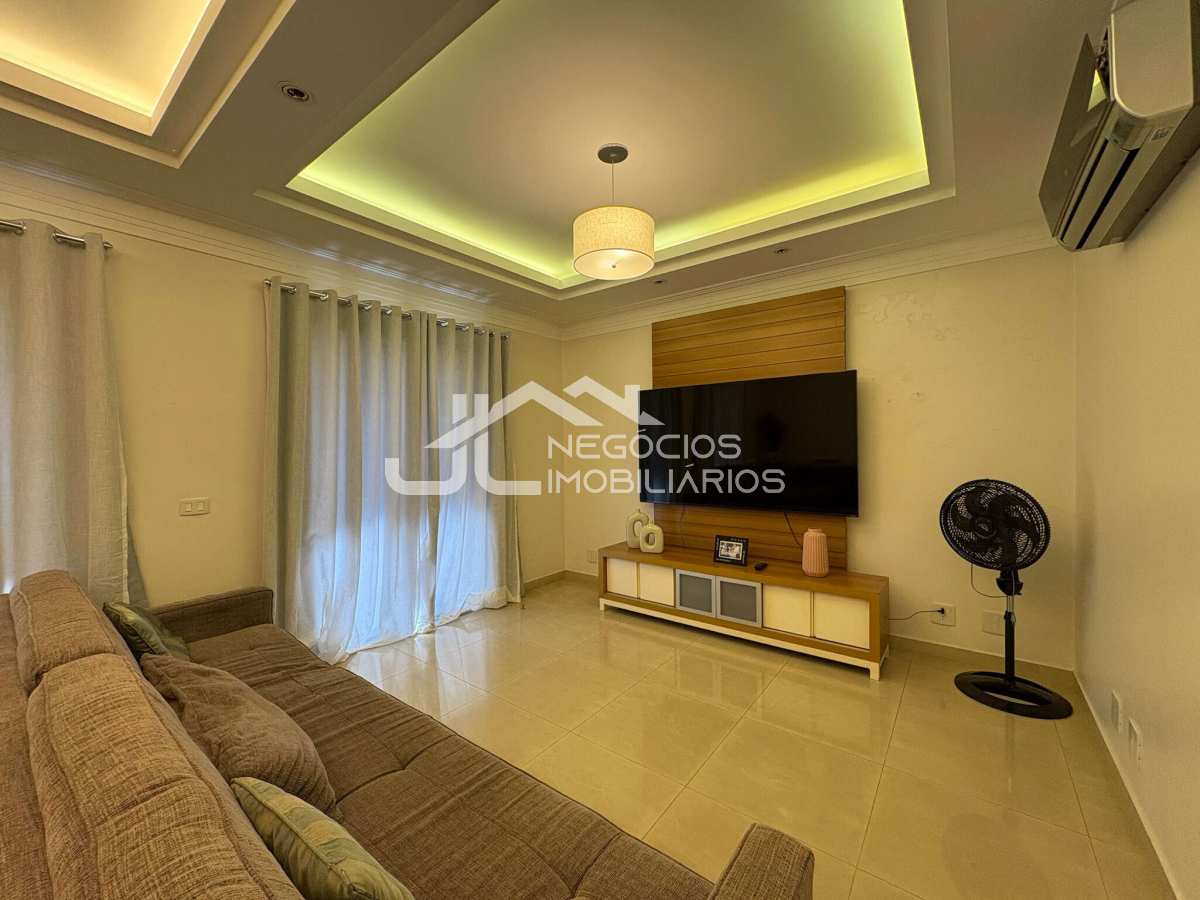 Casa, 3 quartos, 320 m² - Foto 1