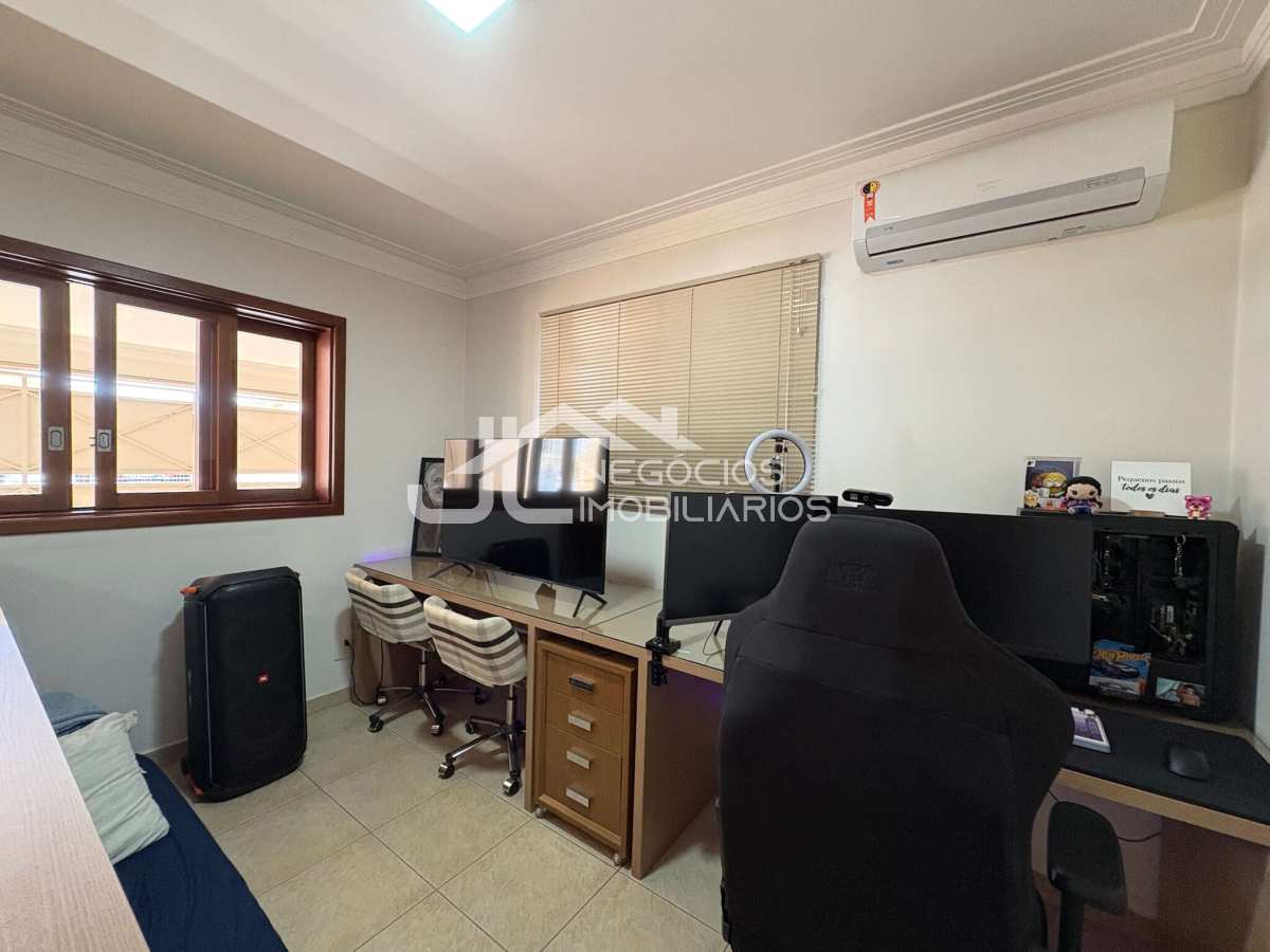 Casa, 3 quartos, 320 m² - Foto 21
