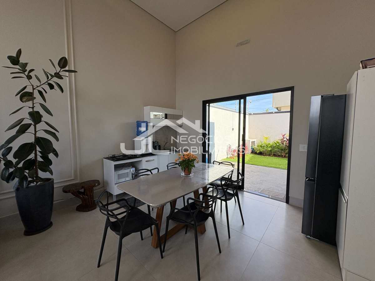 Casa à venda com 2 quartos, 62m² - Parque Bellaville,Hortolândia