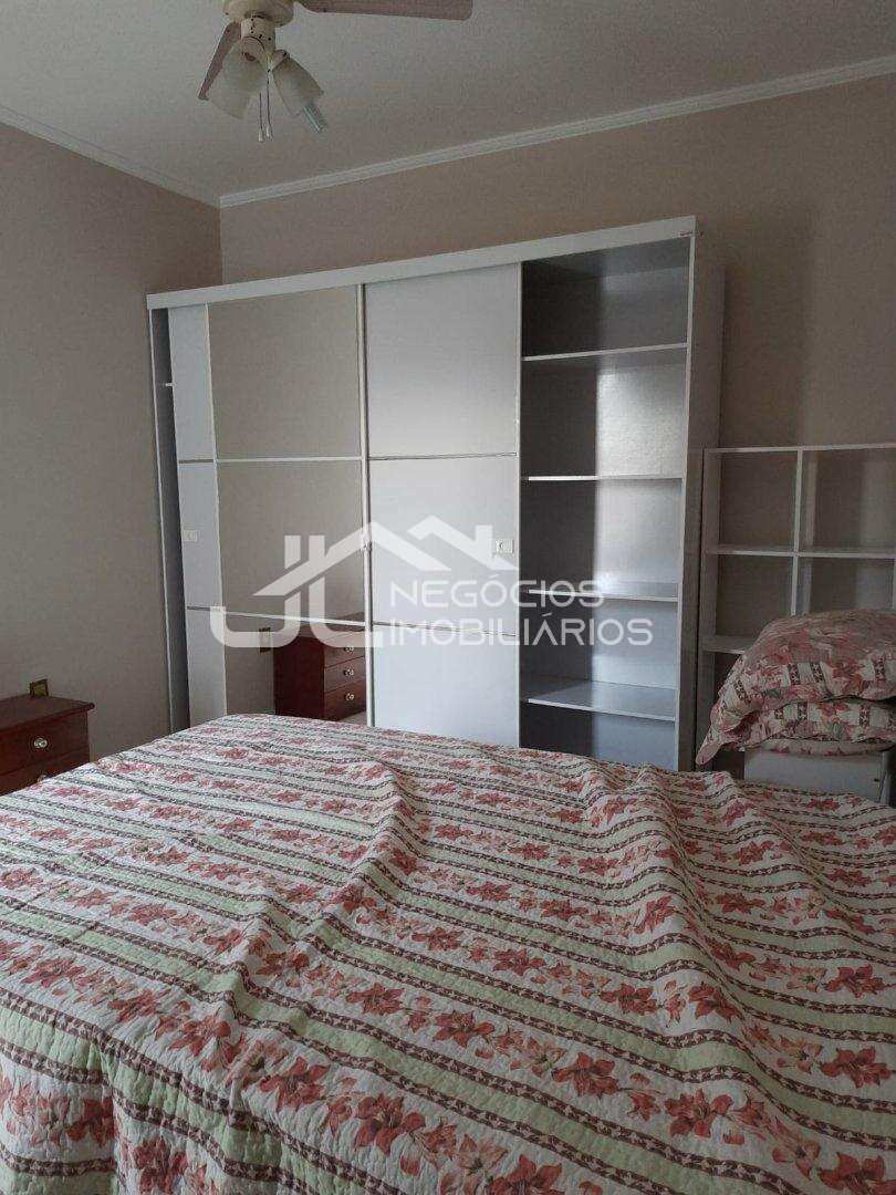  - Casa à venda em Indaiatuba, Vila Almeida, com 3 quartos, 243,46m²