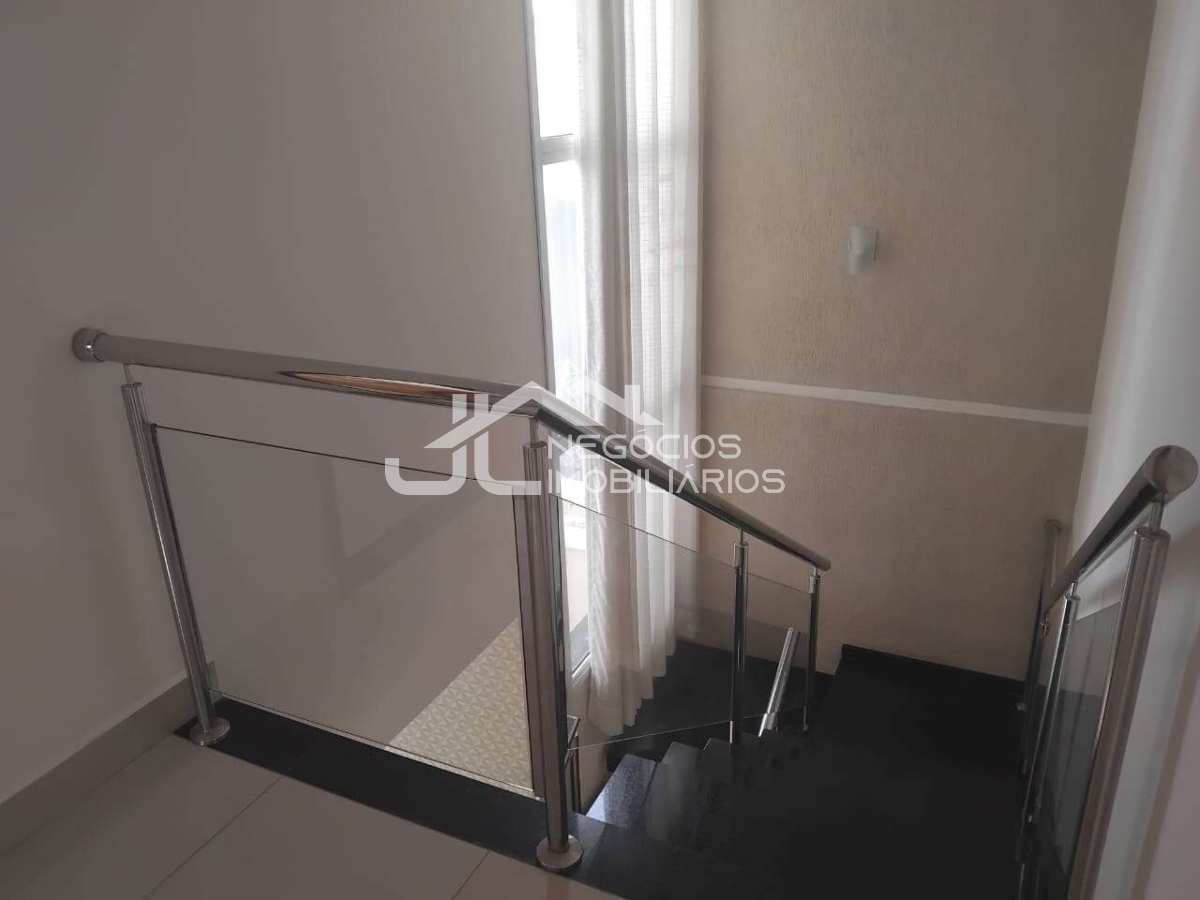 Casa de condomínio à venda com 3 quartos, 199m² - Residencial Real Park,Sumaré