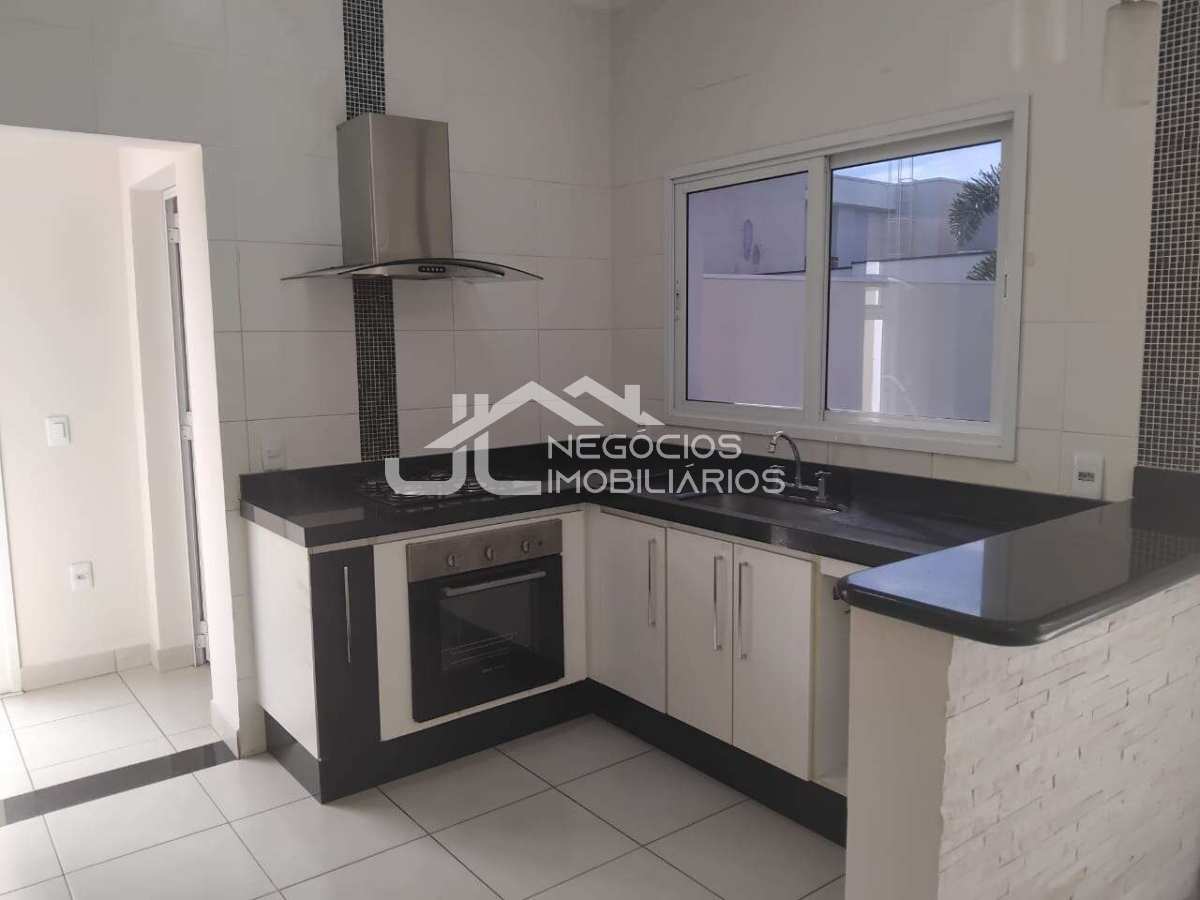  - Casa de condomínio à venda, no Residencial Real Park em Sumaré, Residencial Real Park, com 3 quartos, 199m²