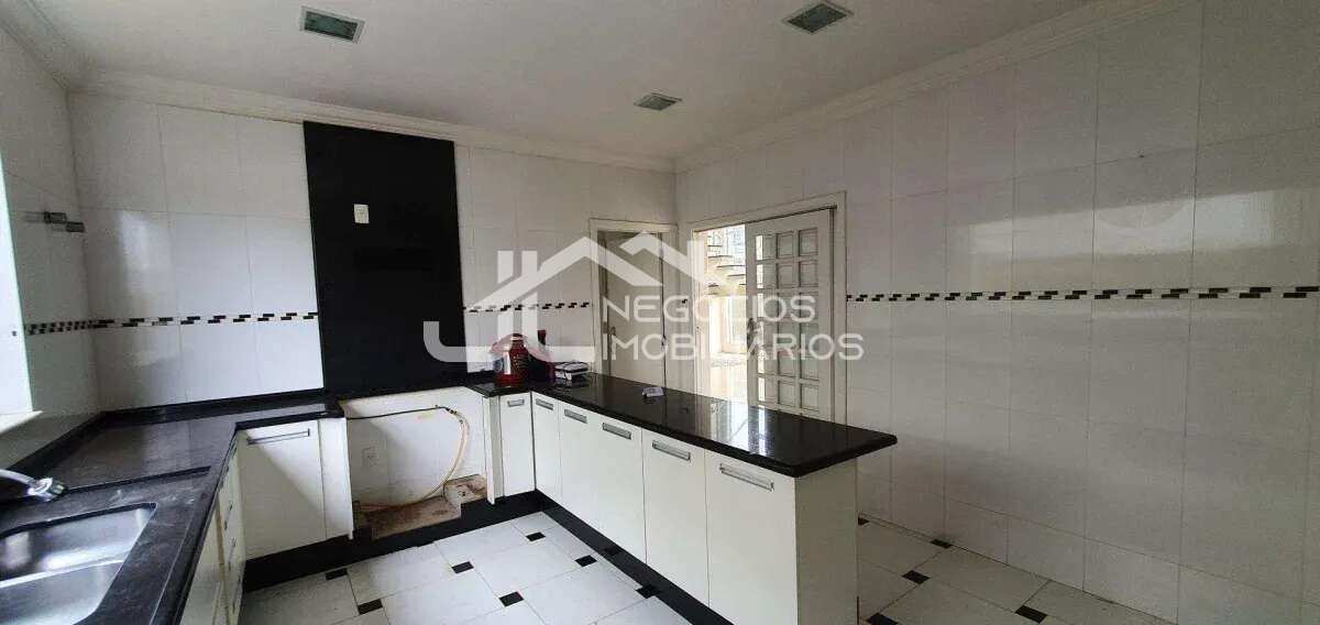  - Casa de condomínio para alugar, no Condomínio Jardim Vila Paradiso em Indaiatuba, Jardim Vila Paradiso, com 3 quartos, 322,98m²