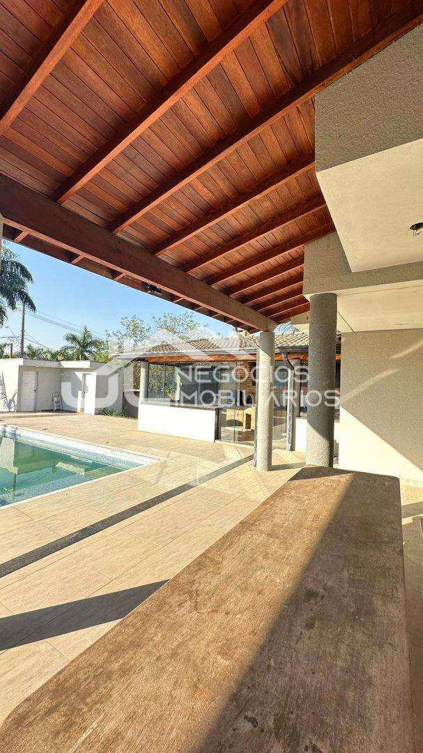 Chácara à venda com 3 quartos, 246,61m² - Recanto Campestre Internacional de Viracopos Gleba 4,Indaiatuba