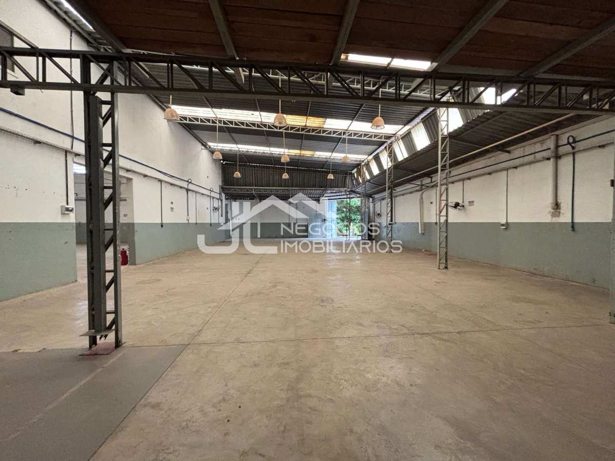 Galpão à venda, 594,45m² - Jardim São Pedro,Hortolândia
